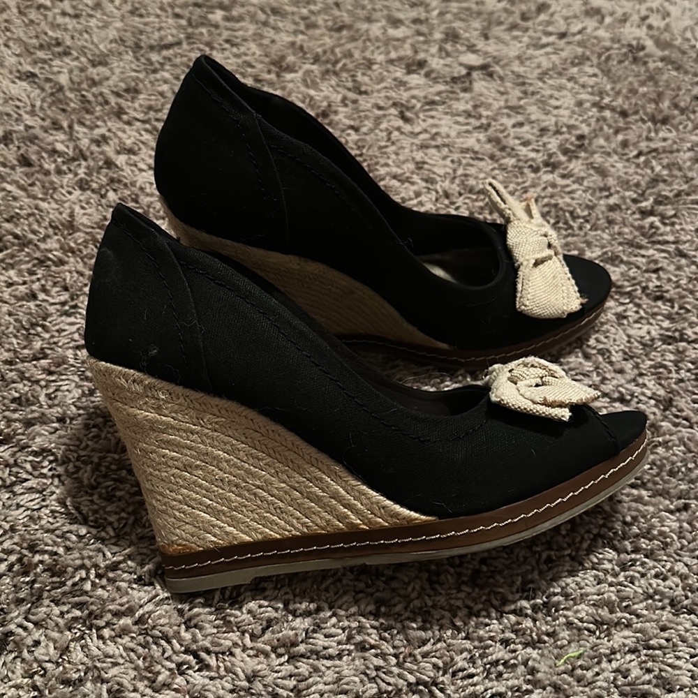R2 Footwear wedges - Size 9